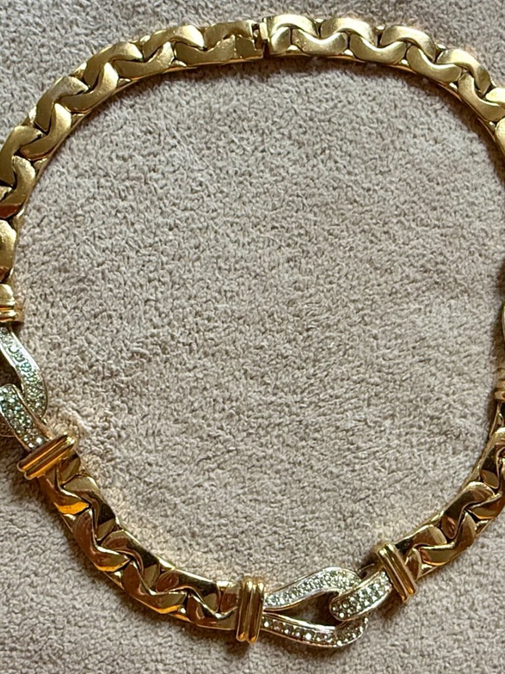 Vintage Style Gold Tone & Faux Crystal Statement Necklace 15.5” Elegant Link - Picture 4 of 7